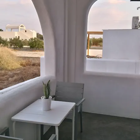 Hotel Daylight Perissa (Santorini)