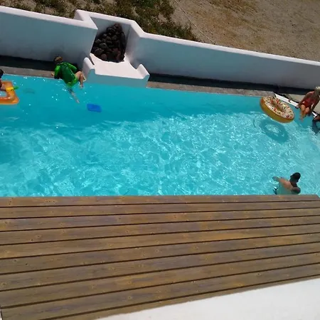 Hotel Daylight Perissa (Santorini)