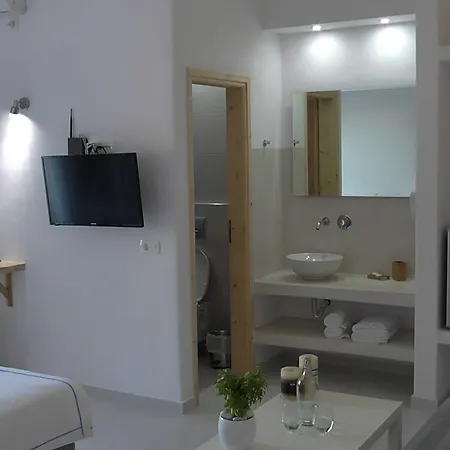 Daylight 3* Perissa (Santorini)