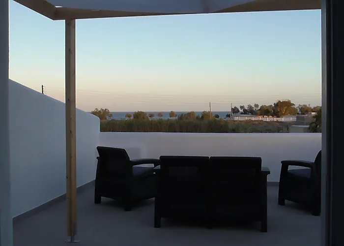 Hotel Daylight Perissa (Santorini)