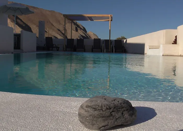 Daylight 3* Perissa (Santorini)