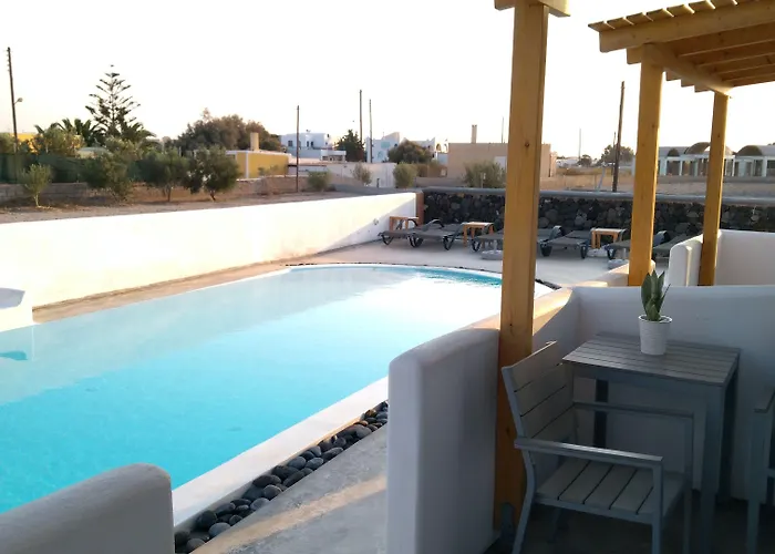 Daylight 3* Perissa (Santorini)