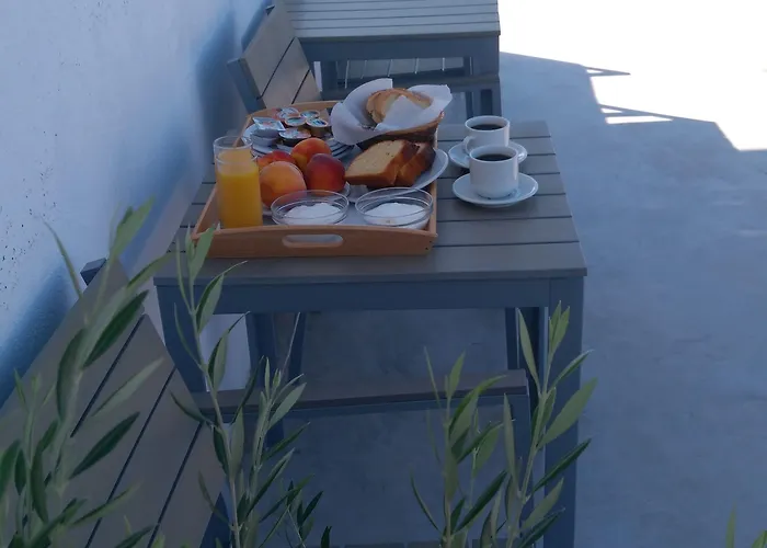 Daylight Hotel Períssa